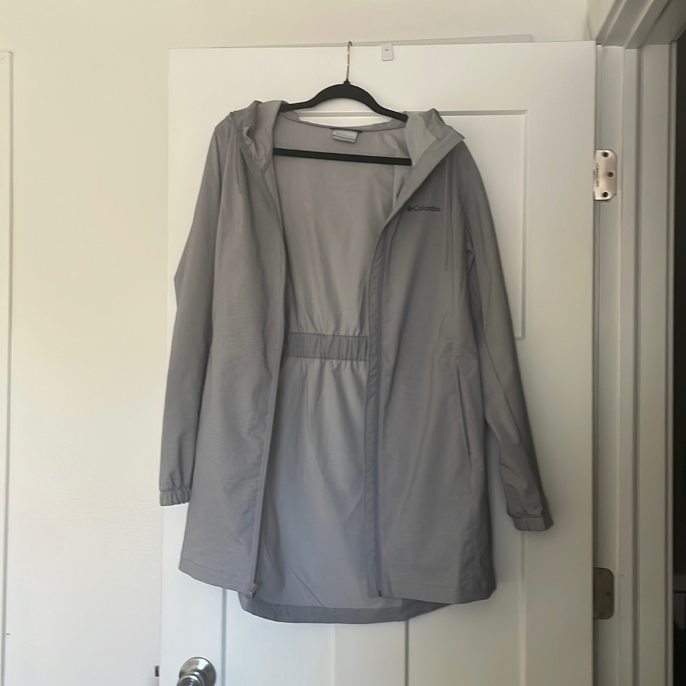 Women’s Columbia Rain Jacket
